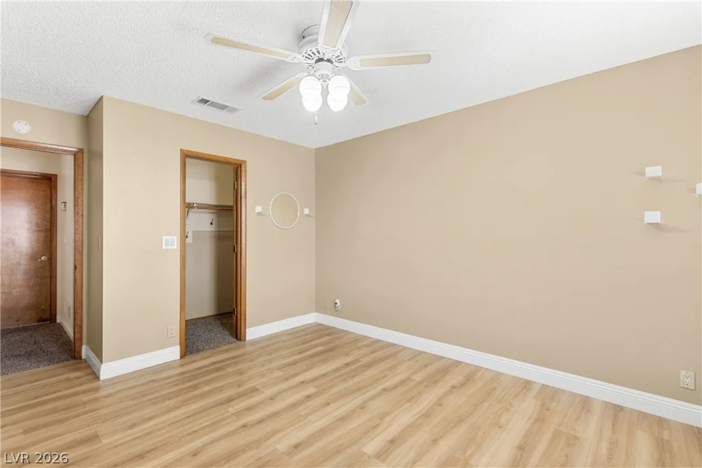9105 Safeport Cove, Las Vegas, NV 89117