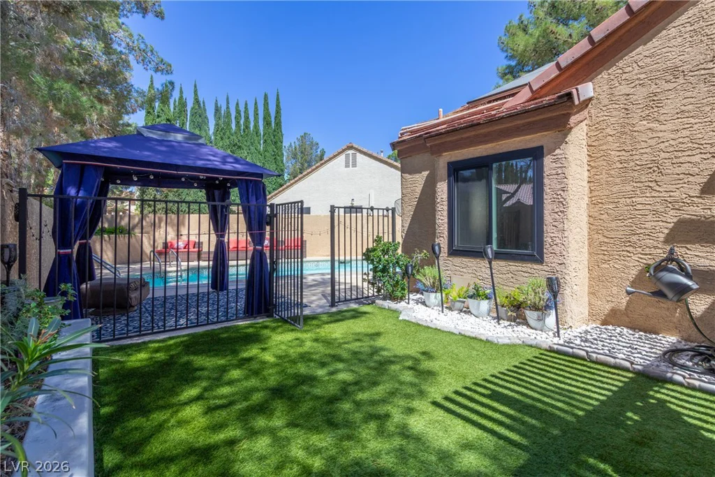 9105 Safeport Cove, Las Vegas, NV 89117
