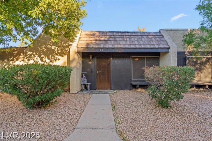 3255 Liahona, Las Vegas, NV 89121