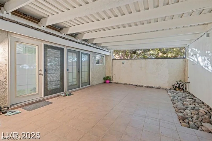 3255 Liahona, Las Vegas, NV 89121