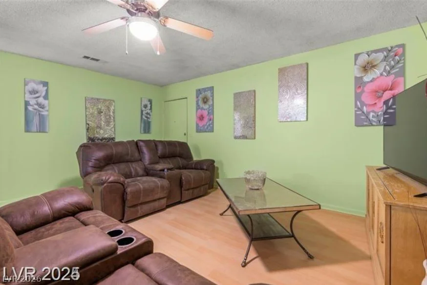 3255 Liahona, Las Vegas, NV 89121