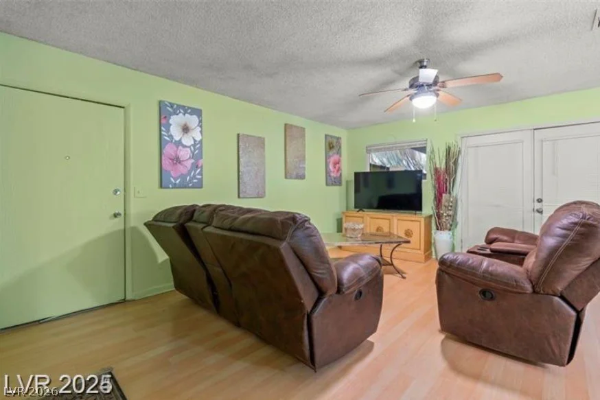 3255 Liahona, Las Vegas, NV 89121