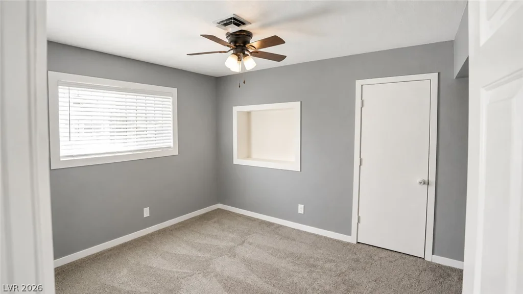 2870 Sandhill, Las Vegas, NV 89121