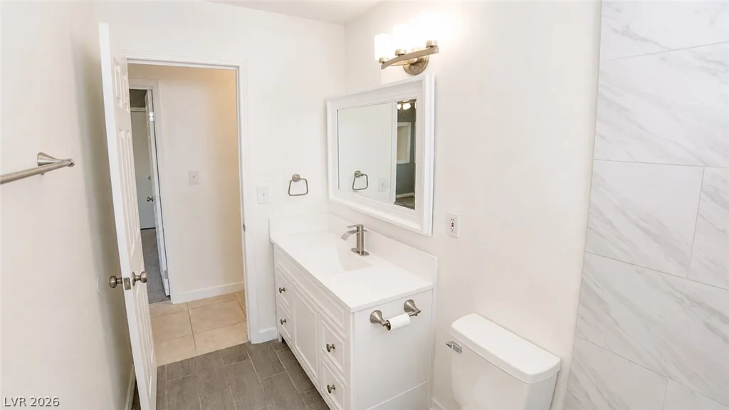 2870 Sandhill, Las Vegas, NV 89121