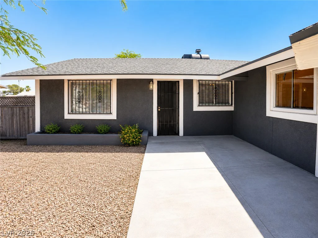 2870 Sandhill, Las Vegas, NV 89121