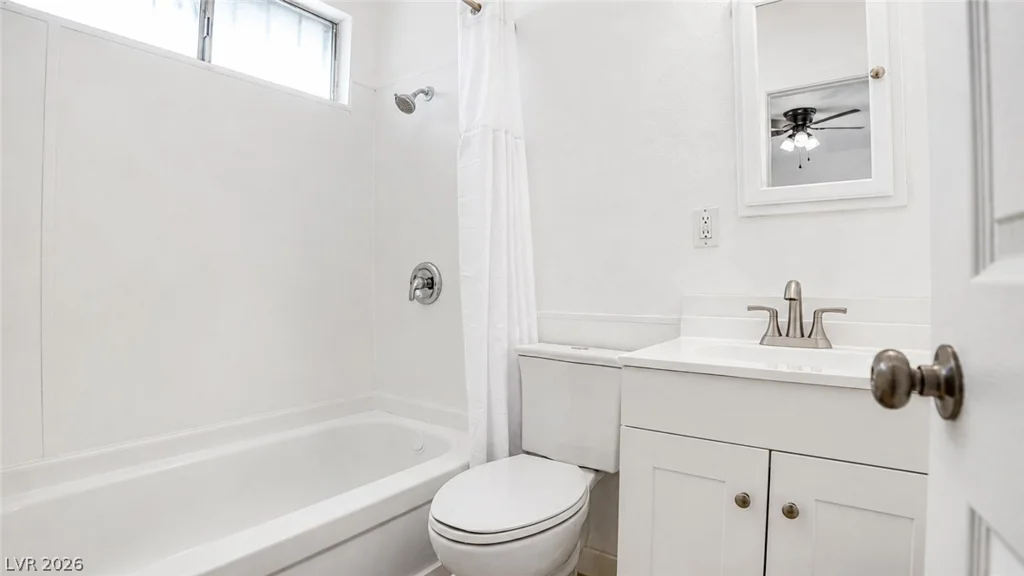 2870 Sandhill, Las Vegas, NV 89121