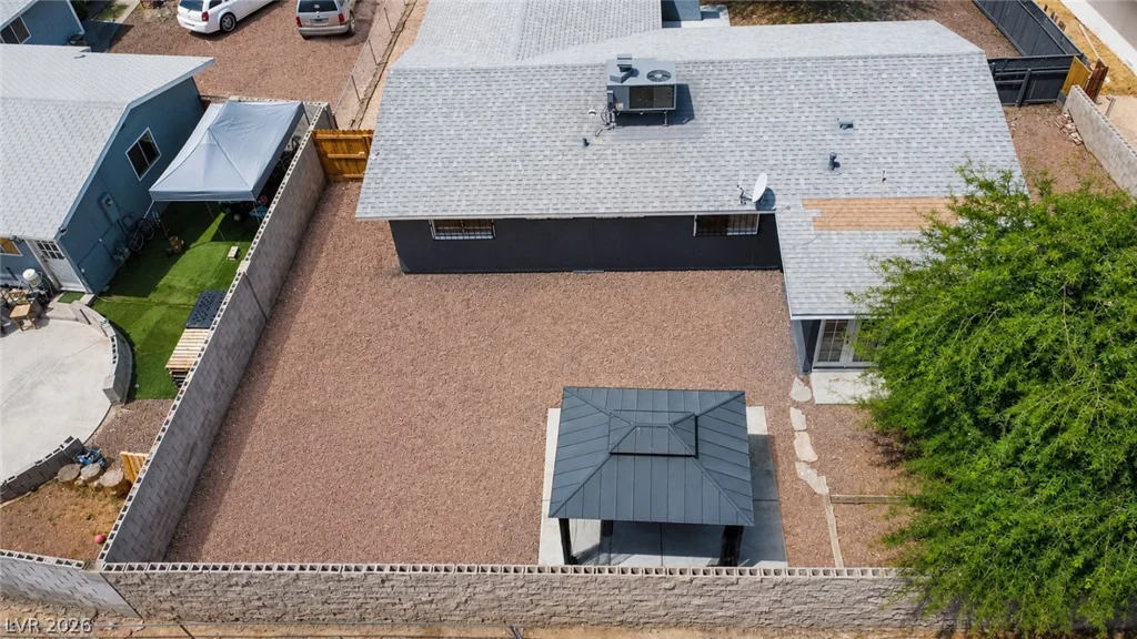 2870 Sandhill, Las Vegas, NV 89121