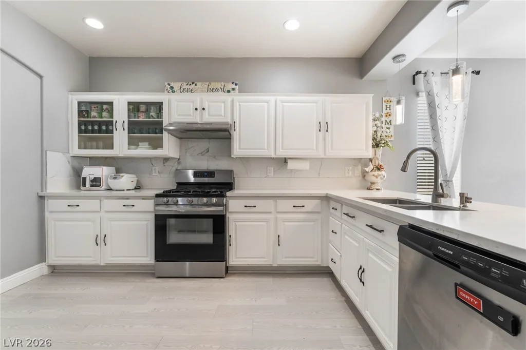 6775 Powell Ridge, Las Vegas, NV 89139