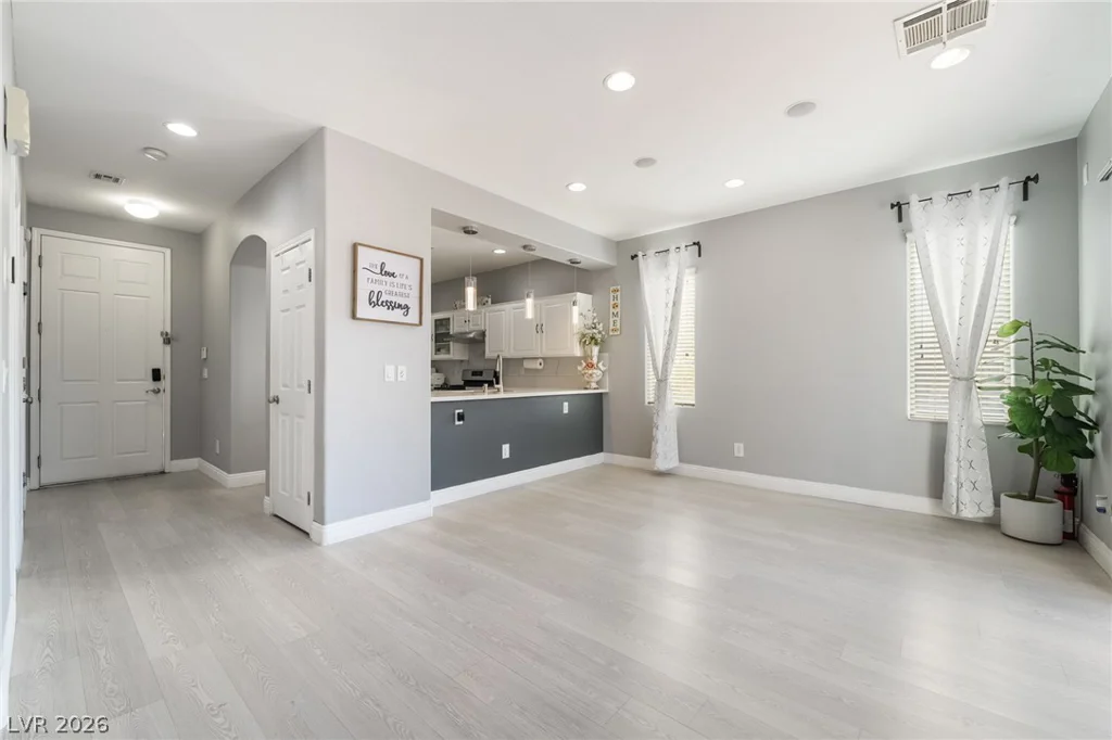 6775 Powell Ridge, Las Vegas, NV 89139