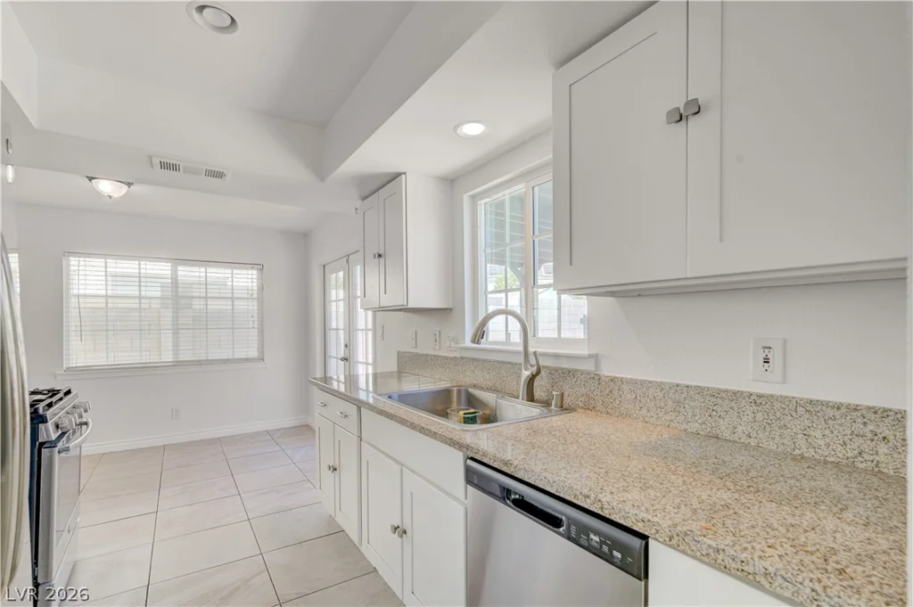 6348 COPPERFIELD, Las Vegas, NV 89108
