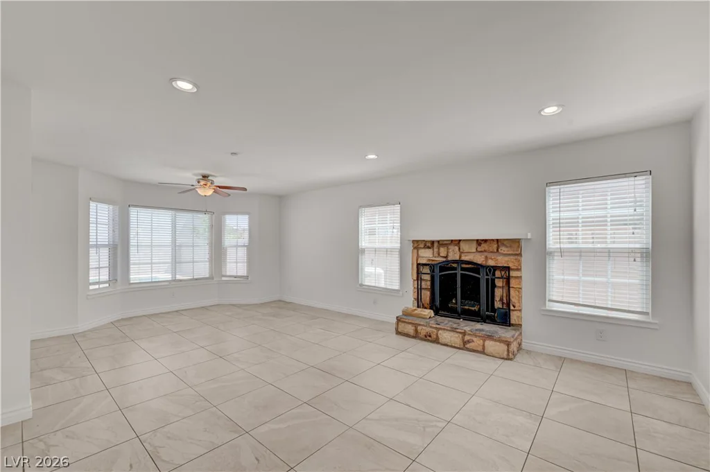 6348 COPPERFIELD, Las Vegas, NV 89108