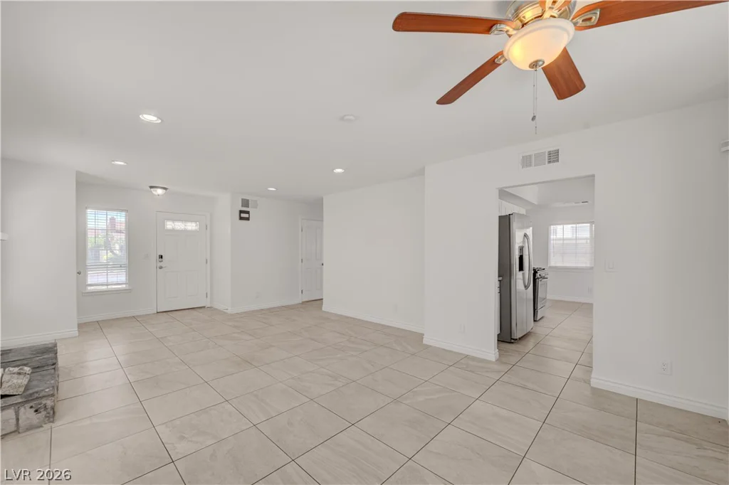 6348 COPPERFIELD, Las Vegas, NV 89108