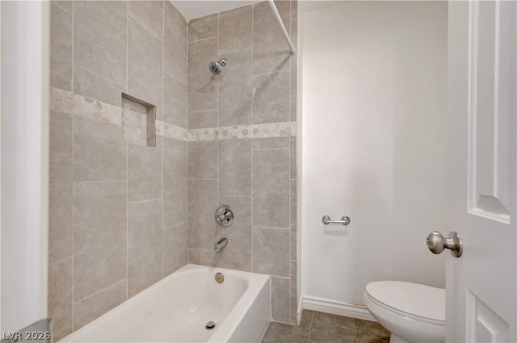 6348 COPPERFIELD, Las Vegas, NV 89108