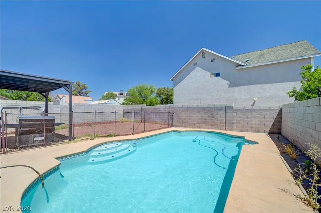 6348 COPPERFIELD, Las Vegas, NV 89108