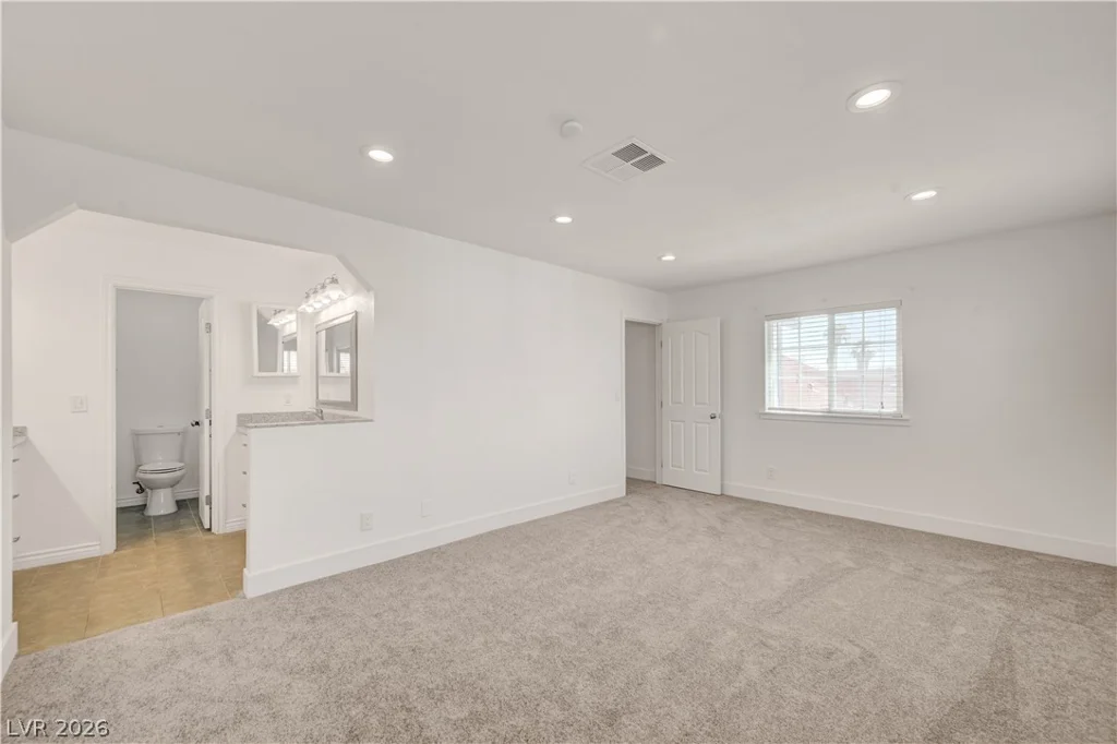 6348 COPPERFIELD, Las Vegas, NV 89108