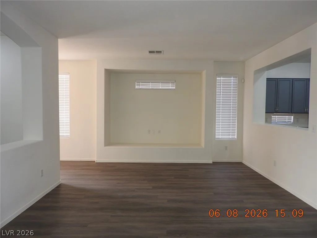 5318 Spring Canyon, North Las Vegas, NV 89081