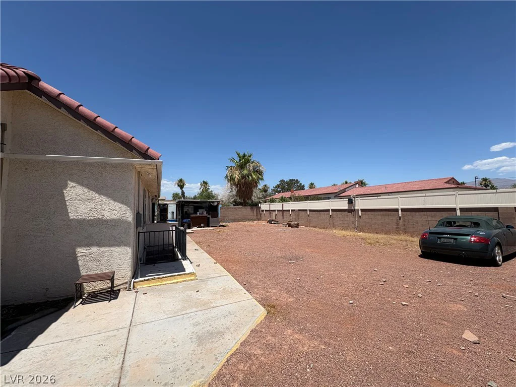 748 Stagecoach, North Las Vegas, NV 89081
