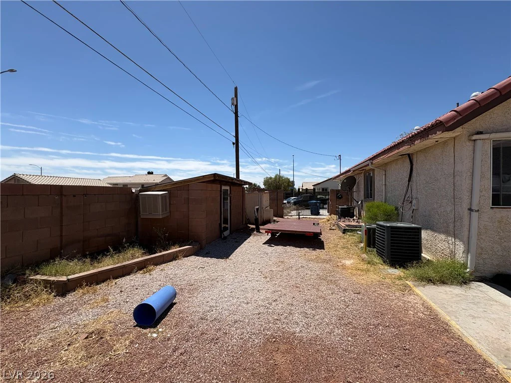 748 Stagecoach, North Las Vegas, NV 89081