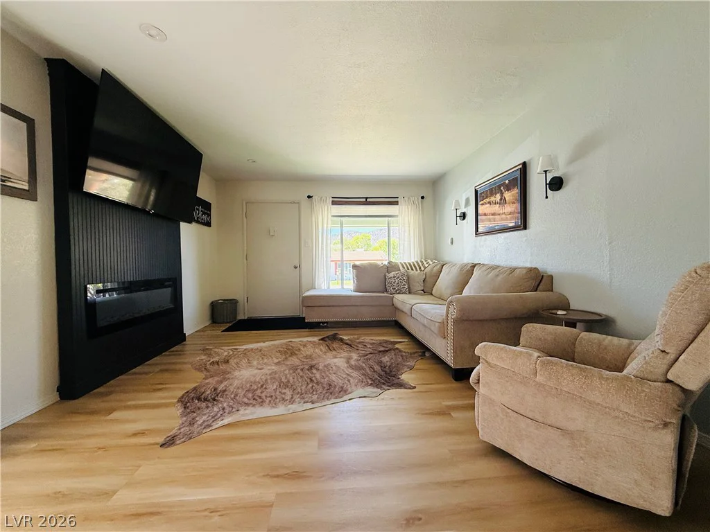 28 Reno Road, Ely, NV 89301