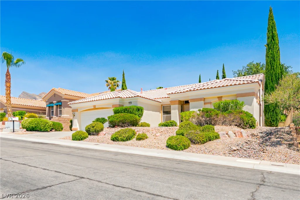 10724 Cedar Creek, Las Vegas, NV 89134