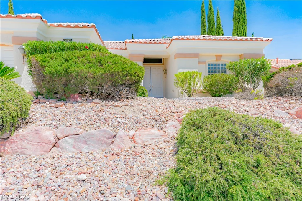 10724 Cedar Creek, Las Vegas, NV 89134