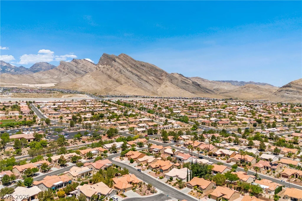 10724 Cedar Creek, Las Vegas, NV 89134