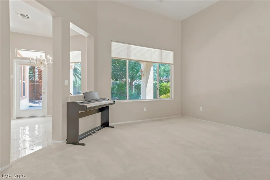 10724 Cedar Creek, Las Vegas, NV 89134