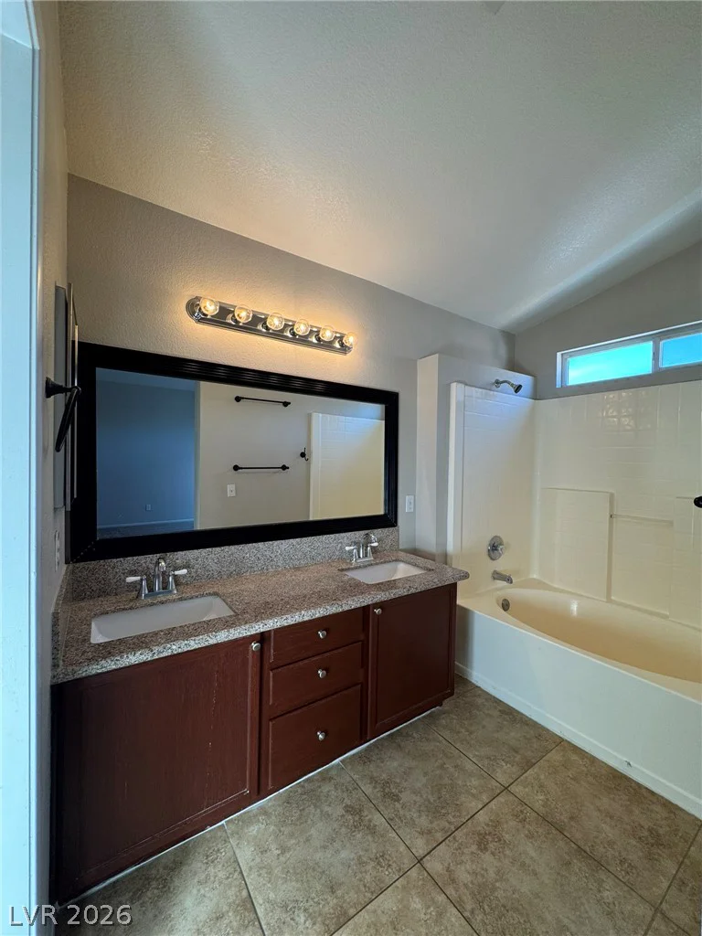 4524 English Lavender, North Las Vegas, NV 89031