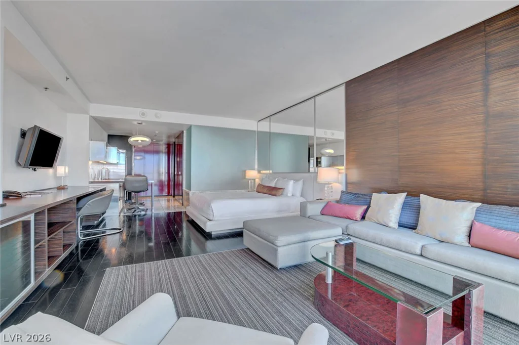 4381 Flamingo, Las Vegas, NV 89103