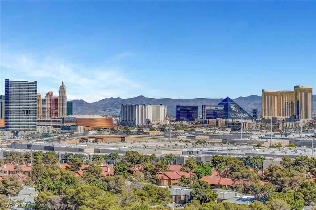 4381 Flamingo, Las Vegas, NV 89103