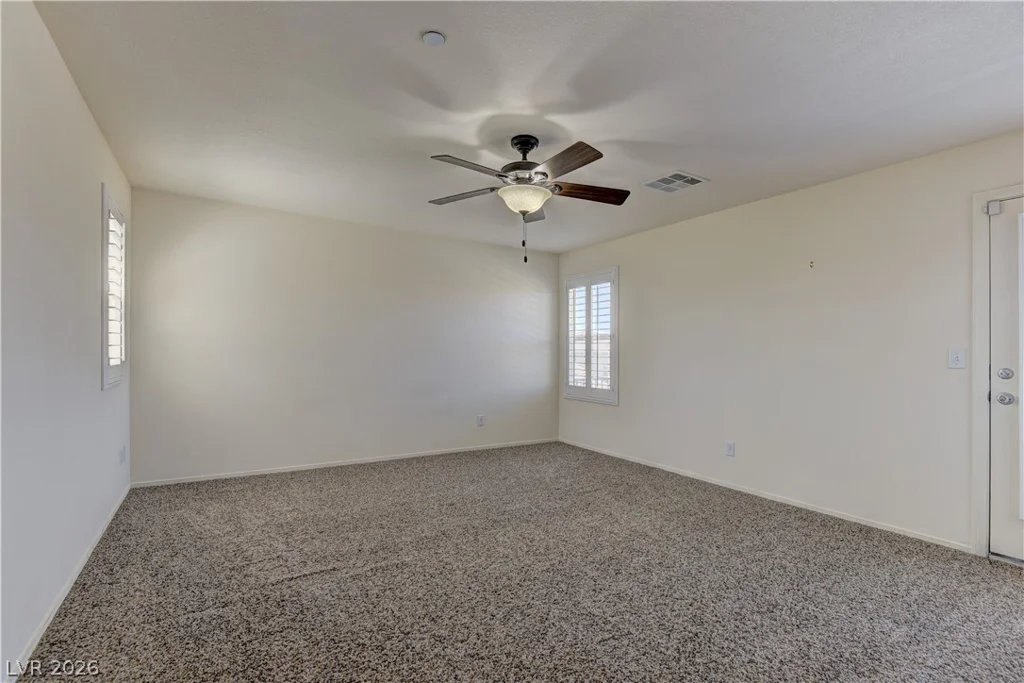 952 Crescent Falls, Henderson, NV 89011