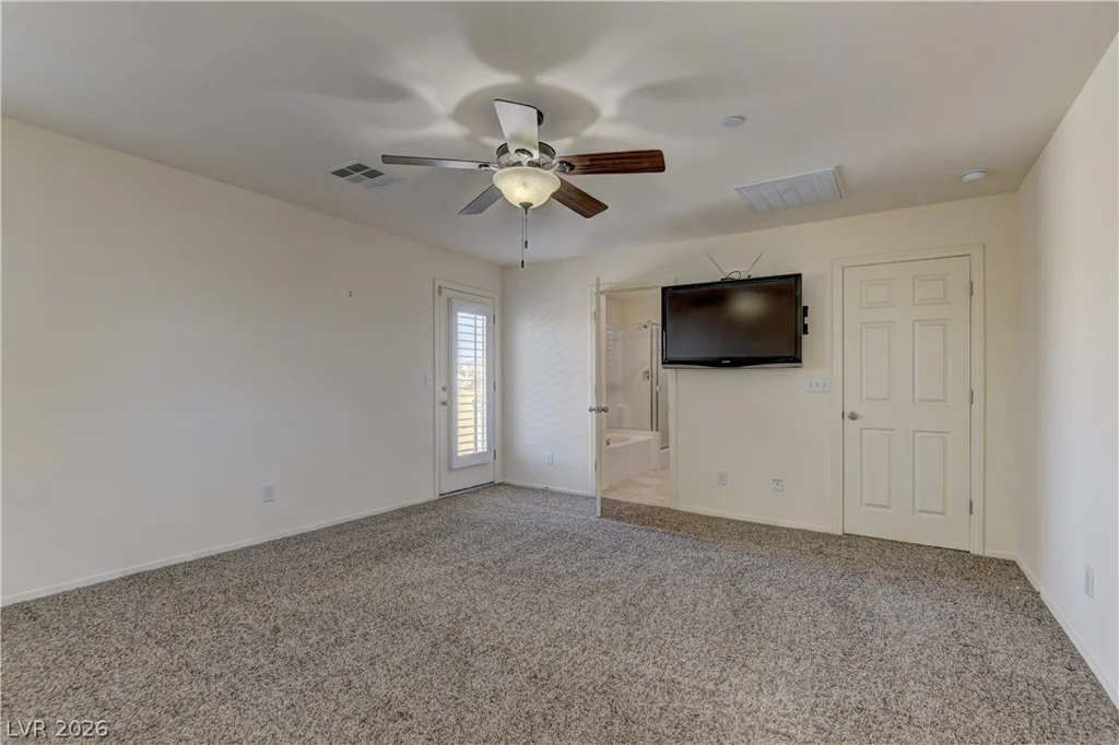 952 Crescent Falls, Henderson, NV 89011