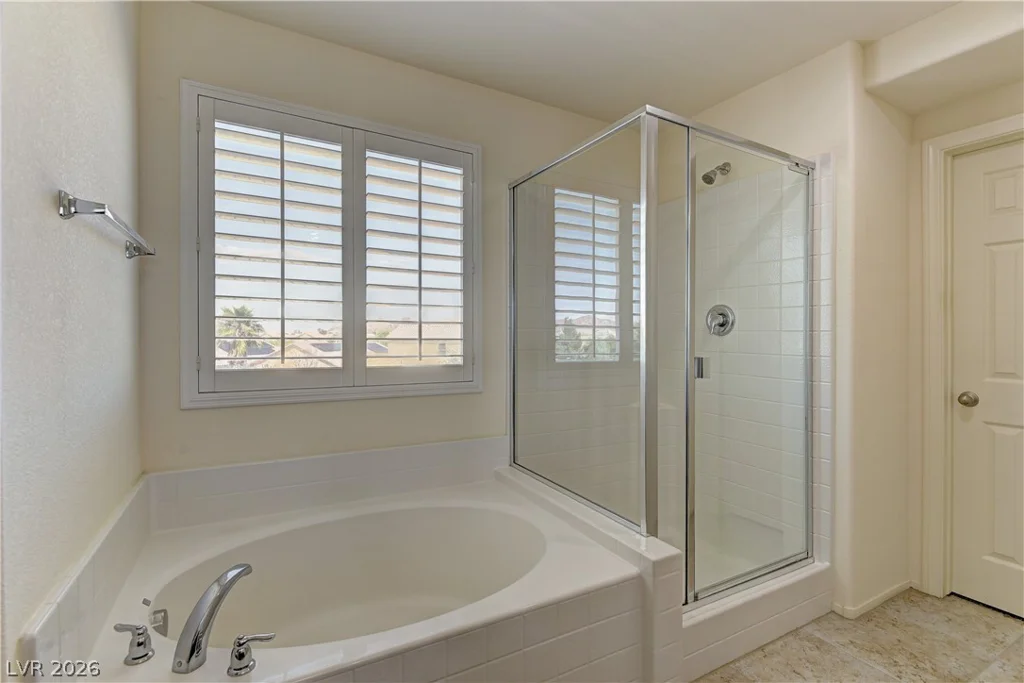 952 Crescent Falls, Henderson, NV 89011