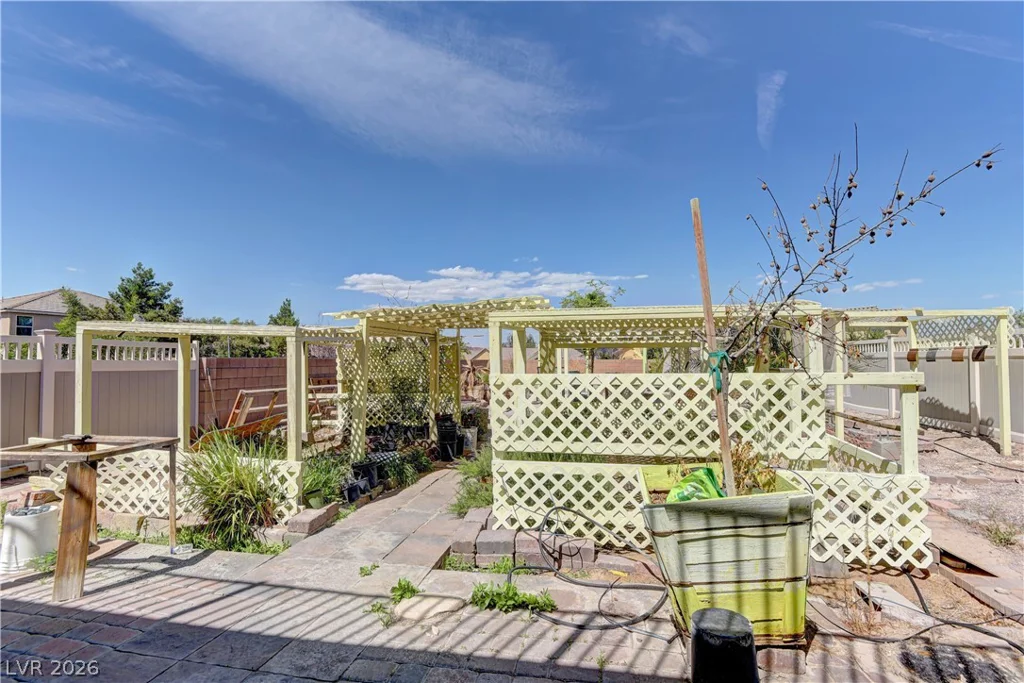 952 Crescent Falls, Henderson, NV 89011