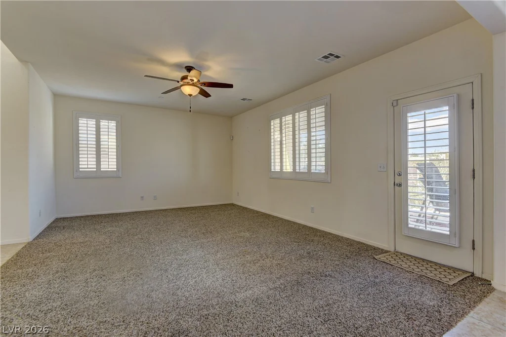 952 Crescent Falls, Henderson, NV 89011