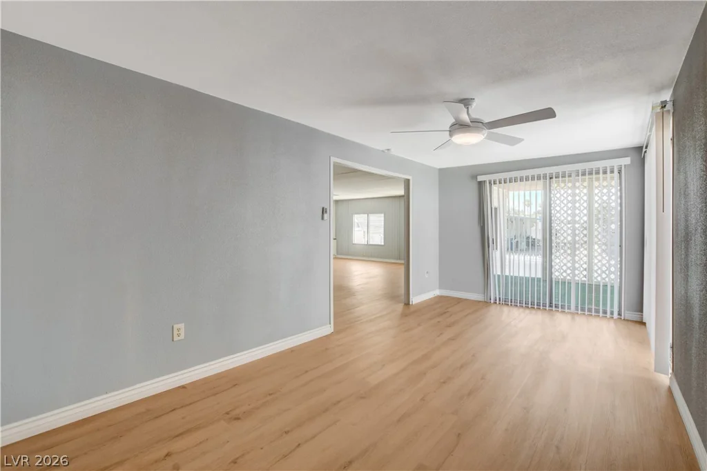 3430 Isle Royale, Las Vegas, NV 89122