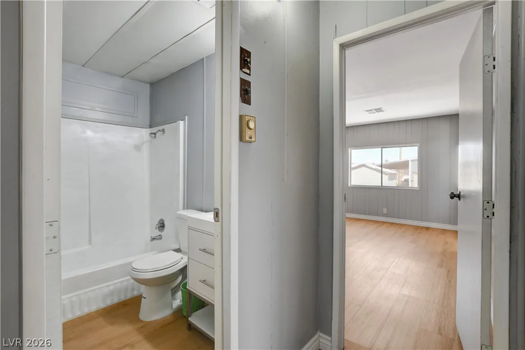 3430 Isle Royale, Las Vegas, NV 89122