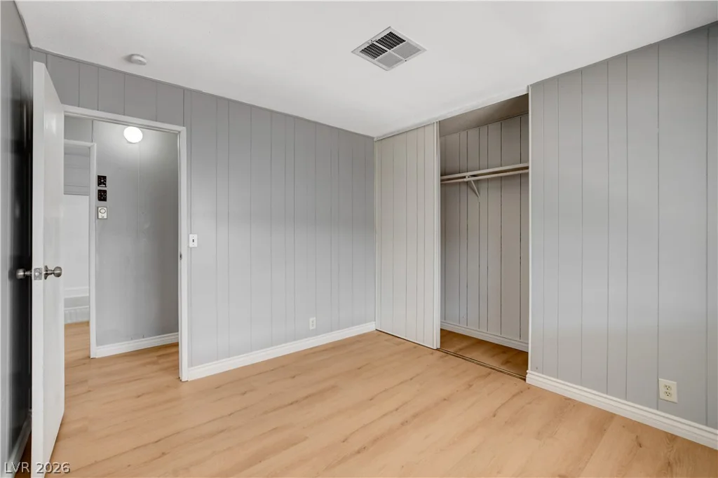 3430 Isle Royale, Las Vegas, NV 89122