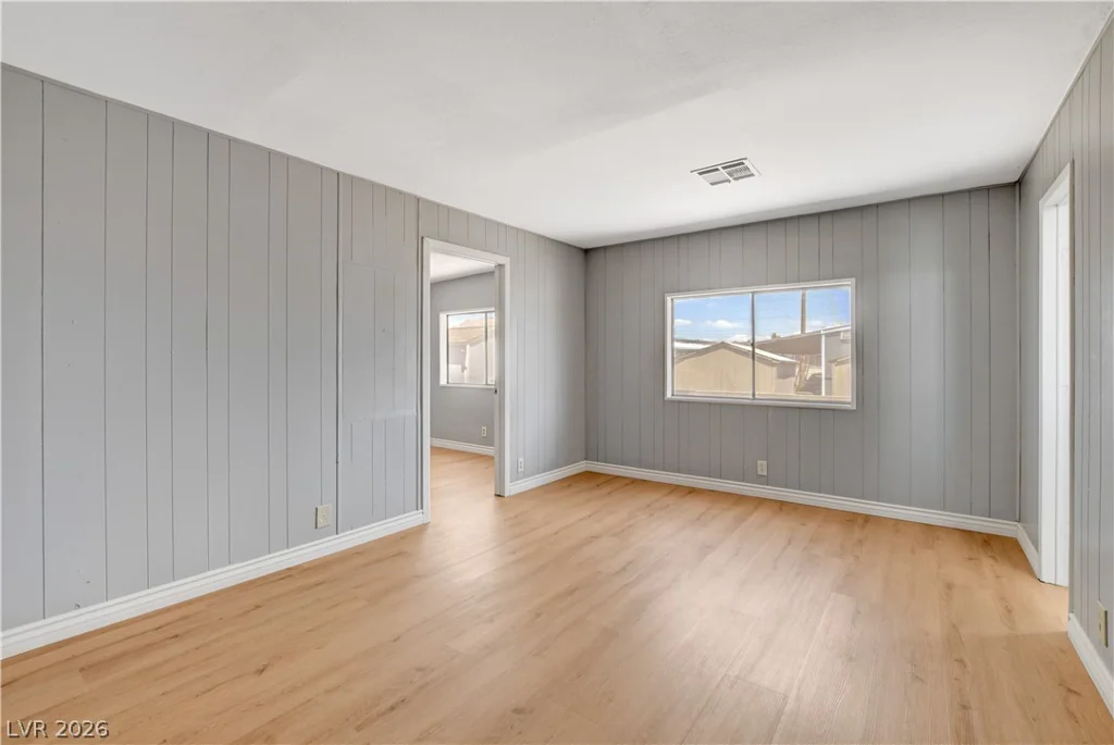 3430 Isle Royale, Las Vegas, NV 89122
