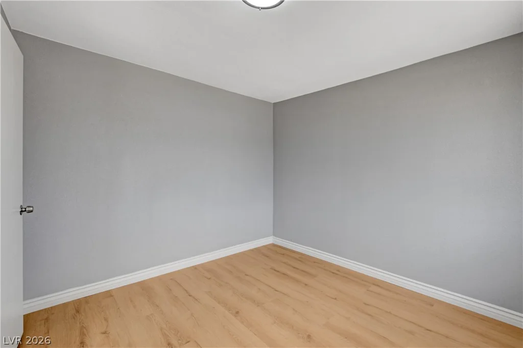 3430 Isle Royale, Las Vegas, NV 89122