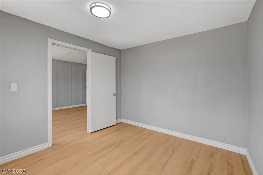 3430 Isle Royale, Las Vegas, NV 89122