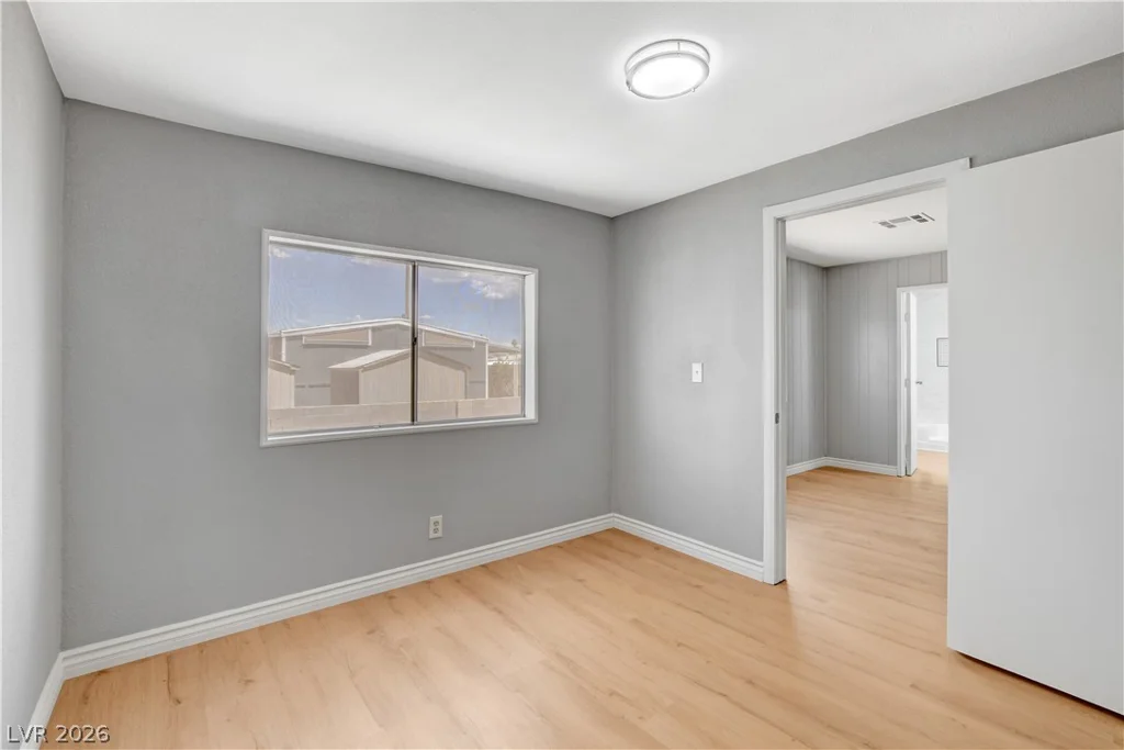 3430 Isle Royale, Las Vegas, NV 89122
