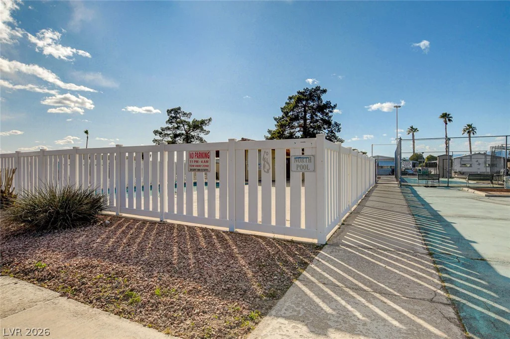 3430 Isle Royale, Las Vegas, NV 89122