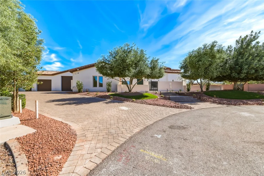 1140 Julie, Henderson, NV 89002