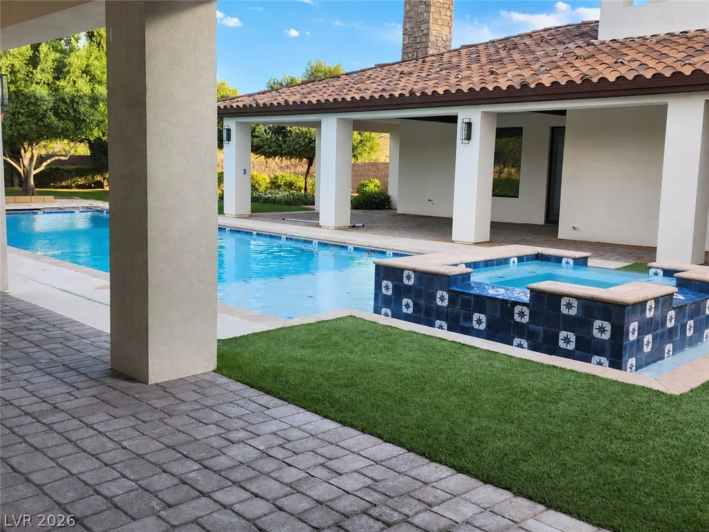 1140 Julie, Henderson, NV 89002