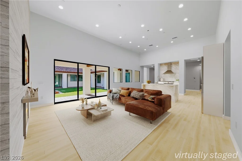 1140 Julie, Henderson, NV 89002