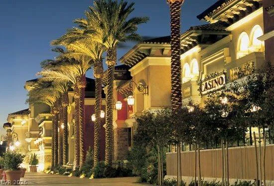 1140 Julie, Henderson, NV 89002