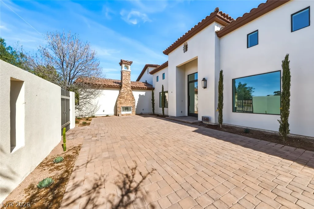1140 Julie, Henderson, NV 89002