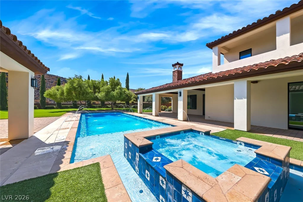 1140 Julie, Henderson, NV 89002