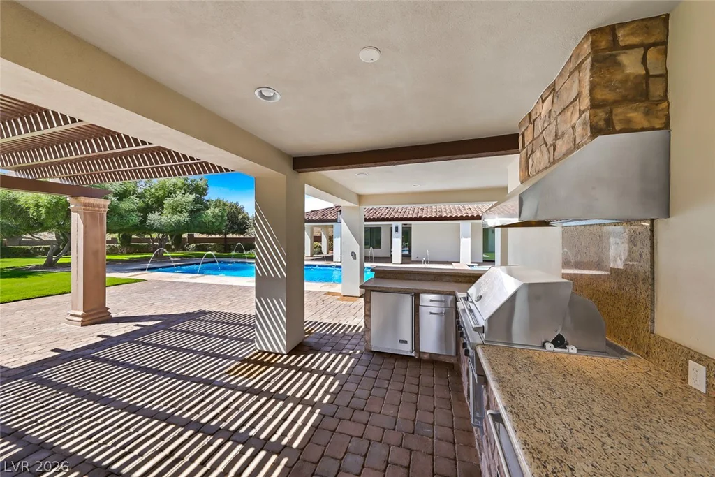 1140 Julie, Henderson, NV 89002